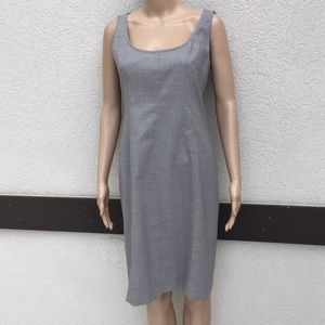 Akris Punto career dress 6 sleeveless wool